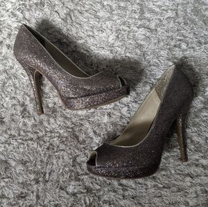 STEVE MADDEN Glitter Open Toe Pumps